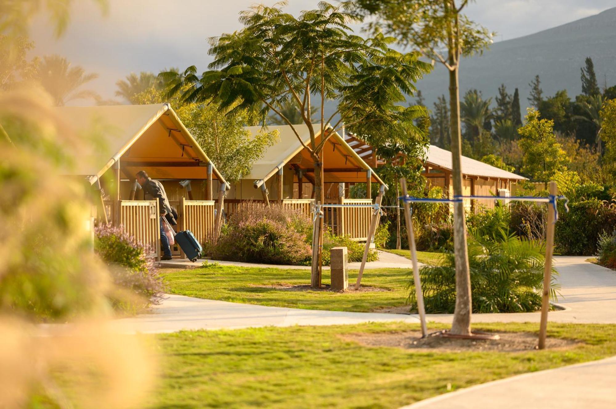 Layla Glamping Hotel Nir Dawid Buitenkant foto